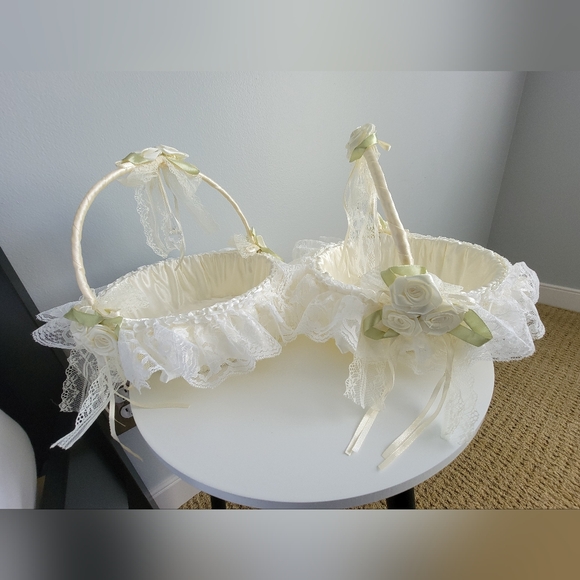 Set of 2 Flower Girl Baskets - Picture 16 of 16